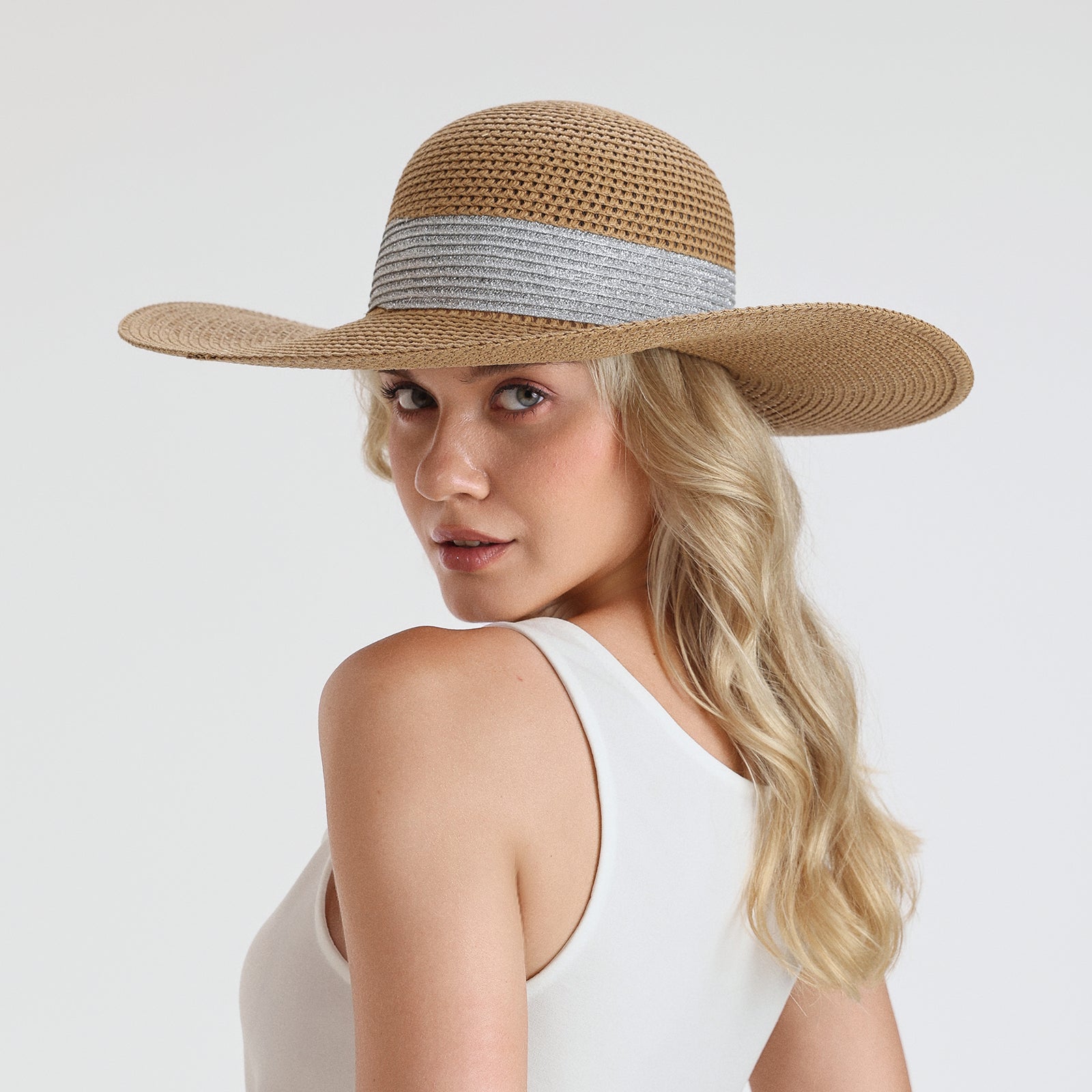 Women’s Paper Straw Sun Hat with Wide Brim and UPF 50+ Sun Protection