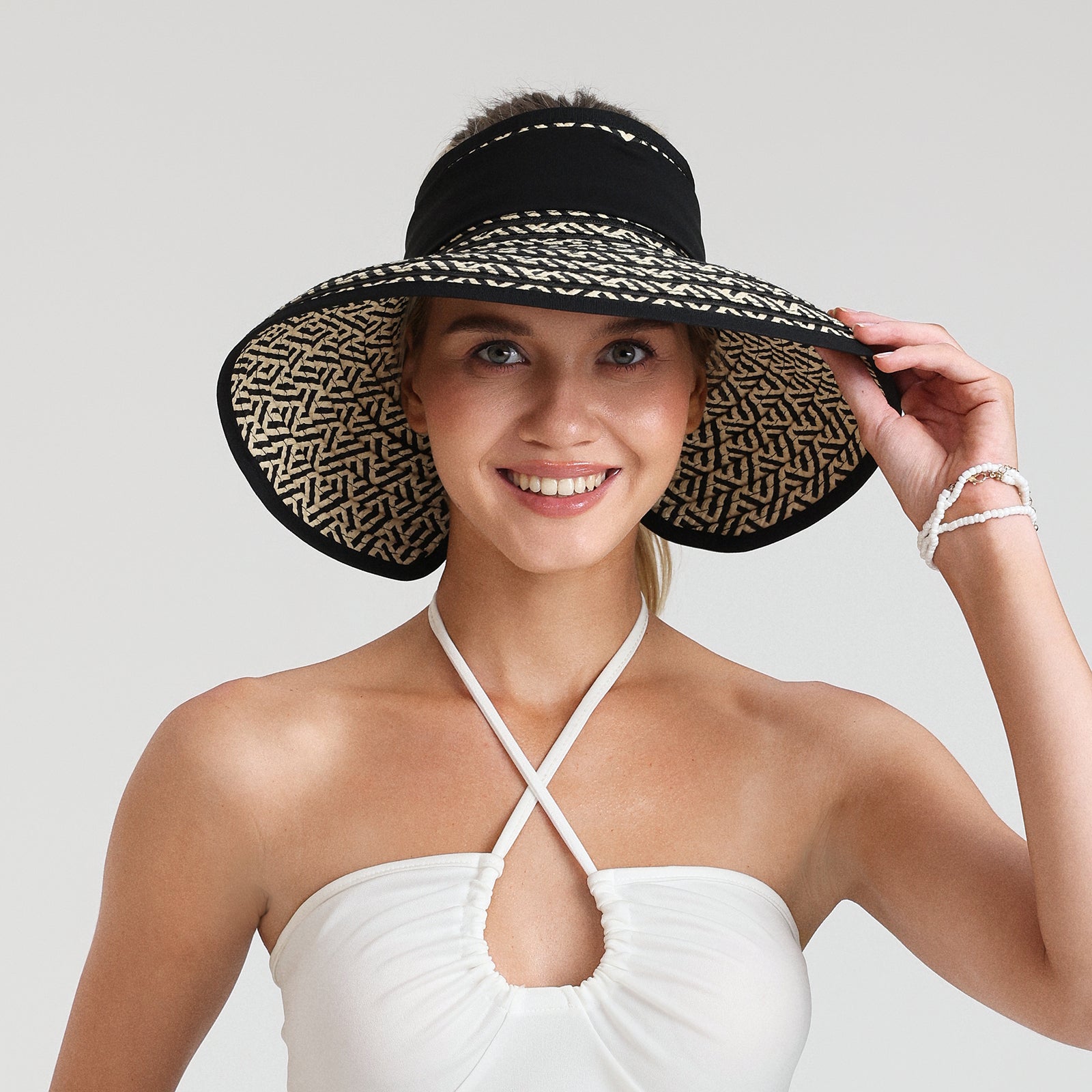 Women’s Paper Straw Sun Hat with Wide Brim and UPF 50+ Sun Protection