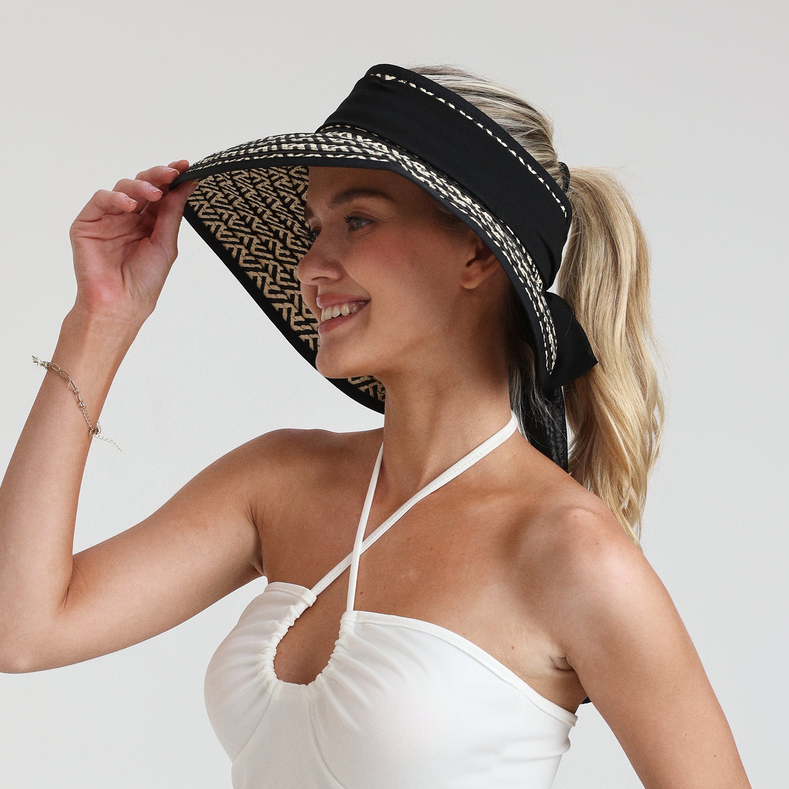 Women’s Paper Straw Sun Hat with Wide Brim and UPF 50+ Sun Protection