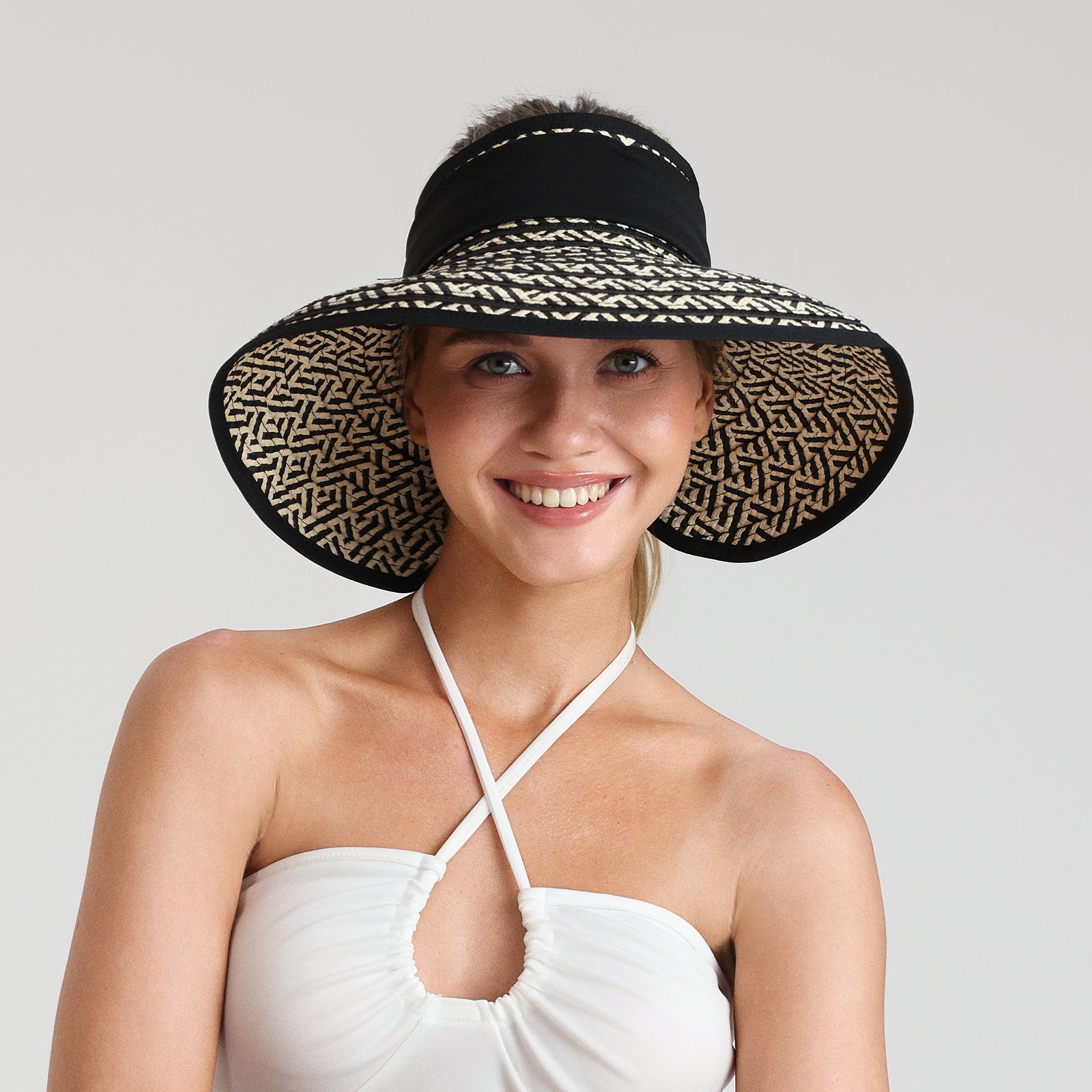 Women’s Paper Straw Sun Hat with Wide Brim and UPF 50+ Sun Protection