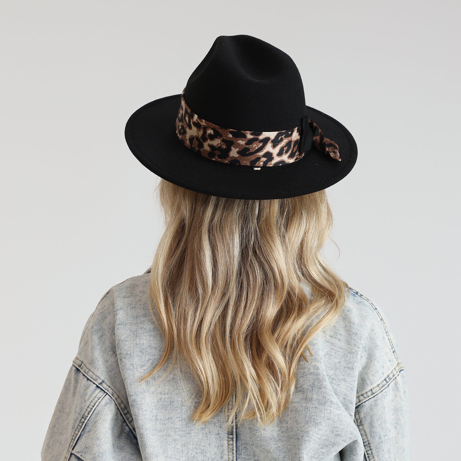 Wholesale Women’s Polyester Fedora Hat with  Flat Brim and UPF 50+ Sun Protection